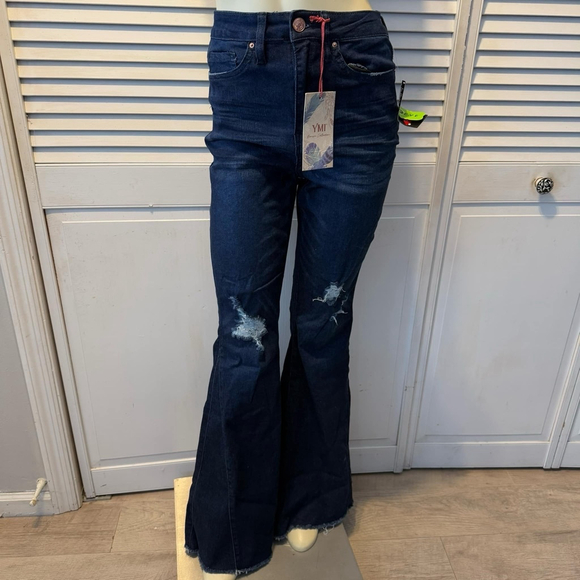 Women's YMI Jeans, Gigi Fit, Size 24, Dark Blue - Picture 1 of 10
